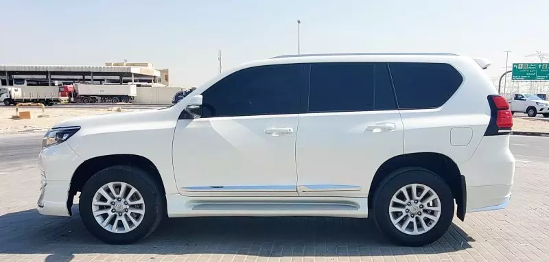 Toyota  Land Cruiser VXR V8   - 2017