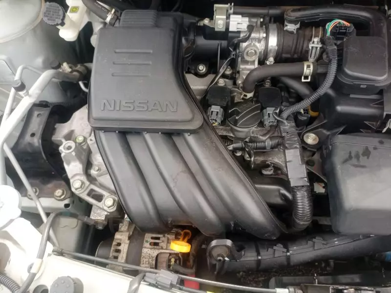 Nissan Latio   - 2015