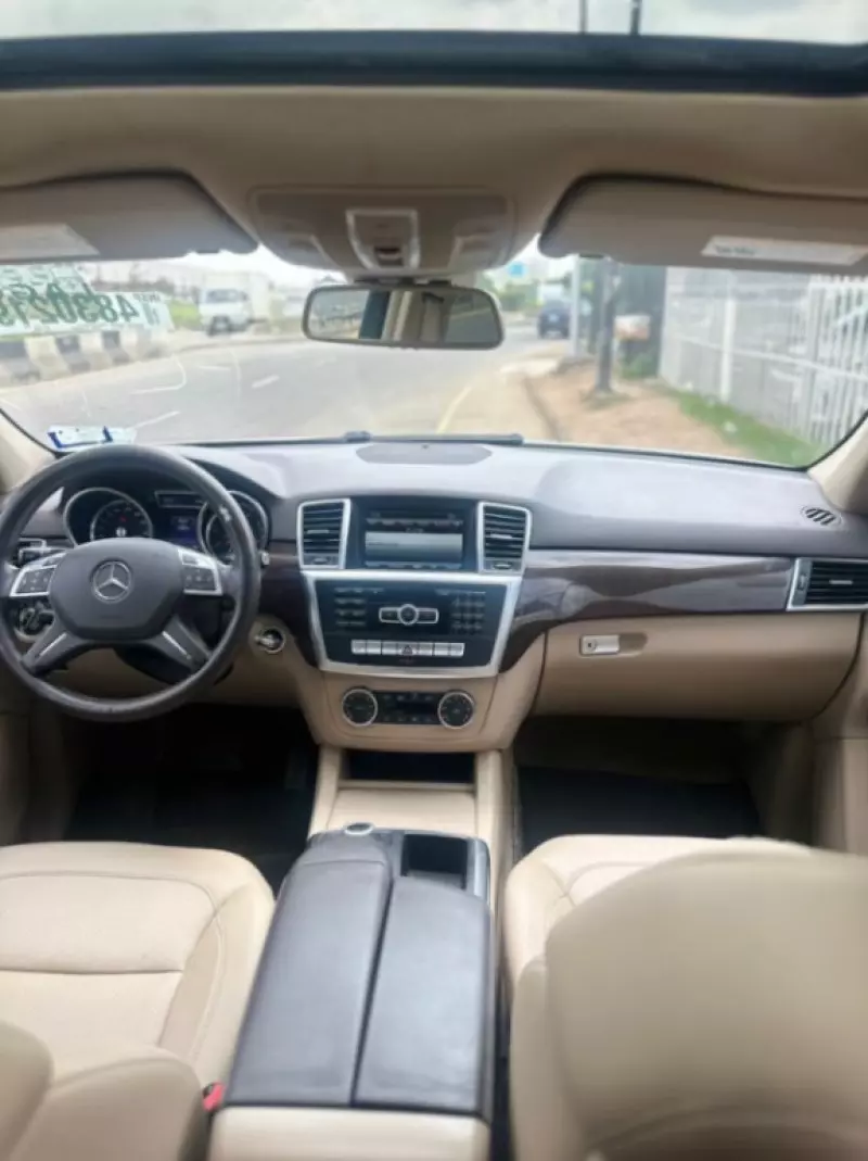 Mercedes-Benz ML 350