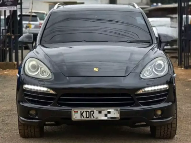 PORSCHE Cayenne   - 2013