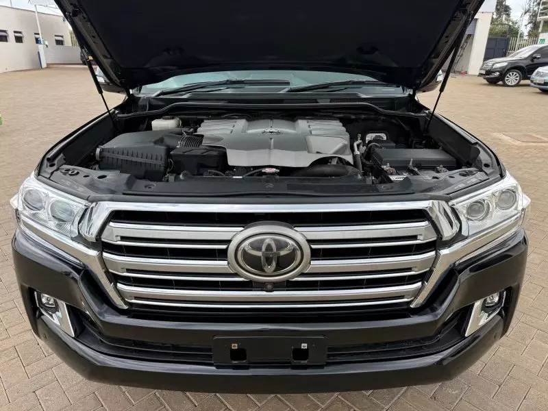 Toyota Landcruiser ZX   - 2018