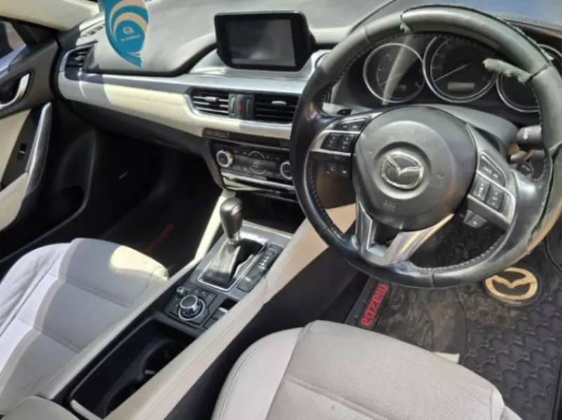 Mazda Atenza    - 2015