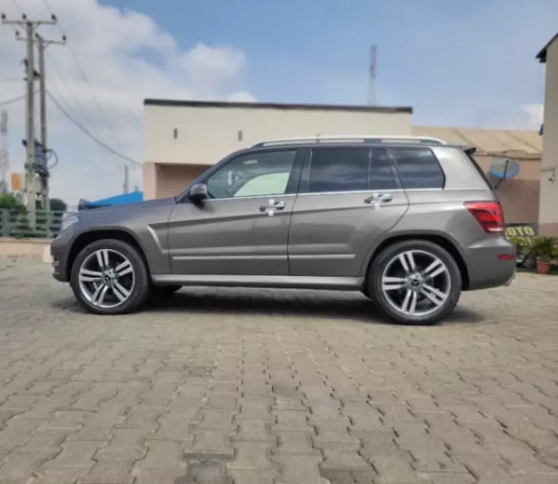 Mercedes-Benz GLK 350   - 2013