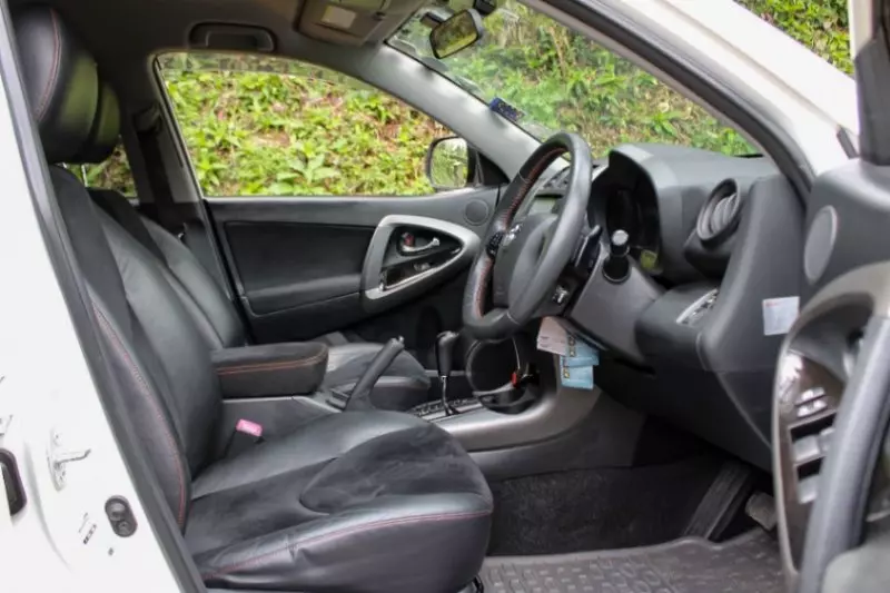 Toyota Vanguard    - 2013
