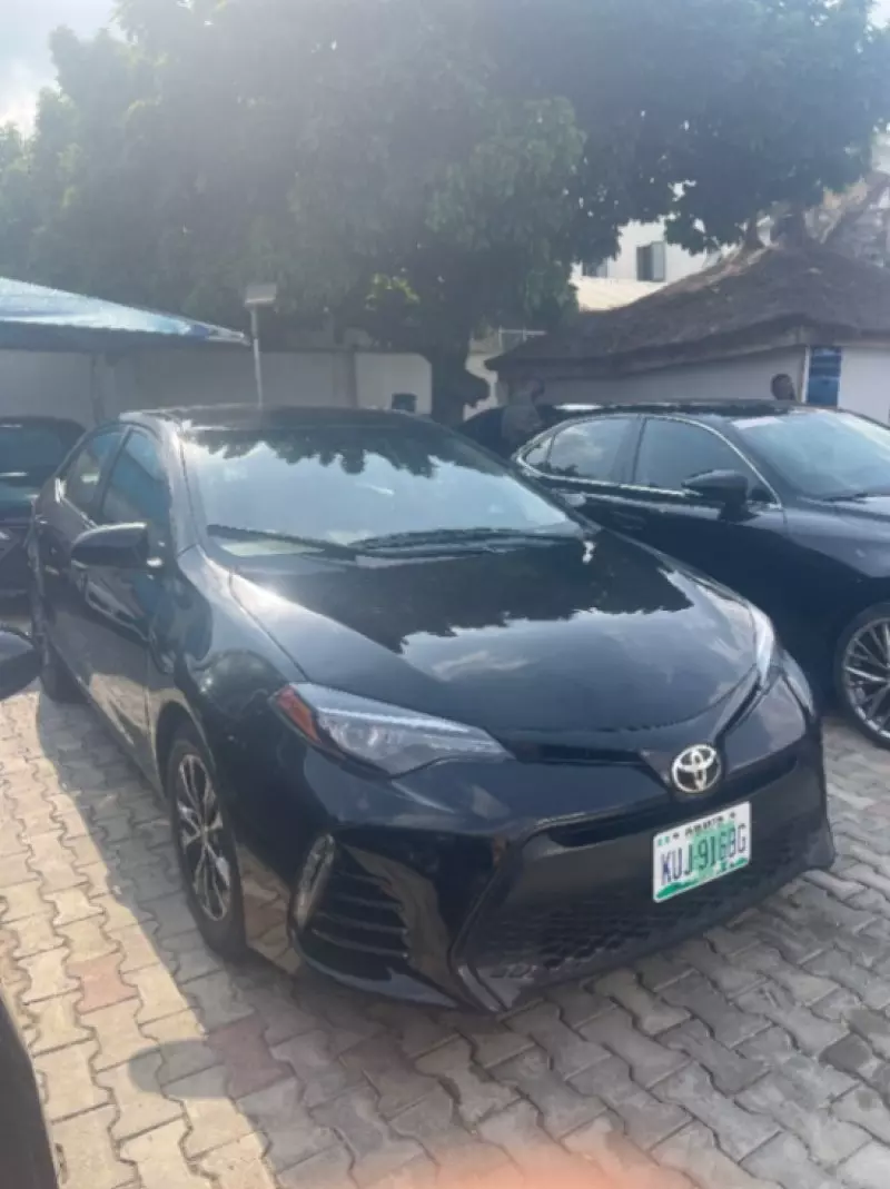 Toyota Corolla   - 2017