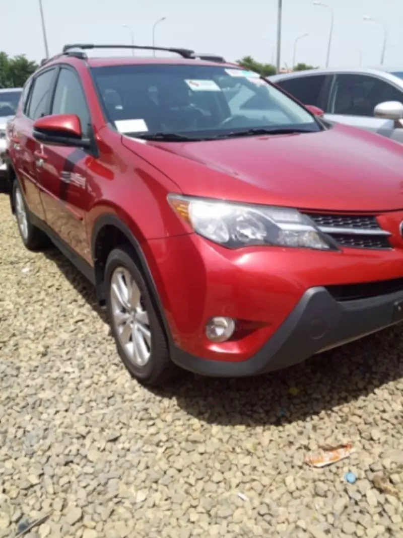 Toyota RAV4   - 2013