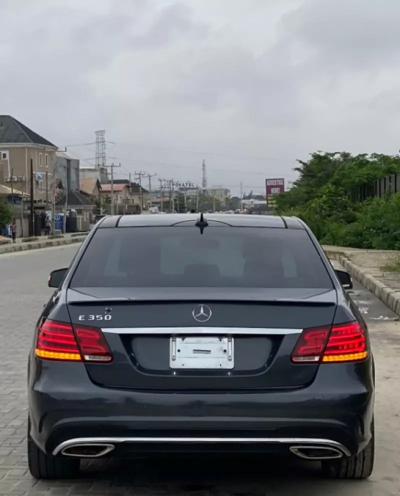 Mercedes-Benz E 350   - 2013