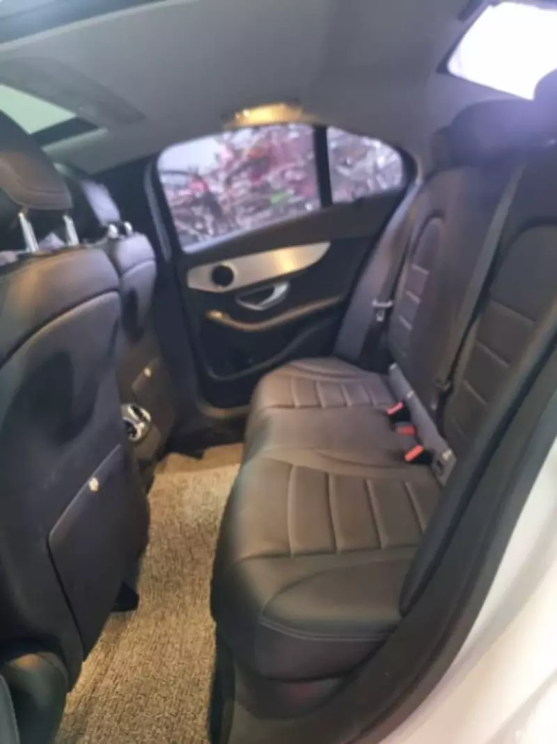 Mercedes-Benz C-Class   -