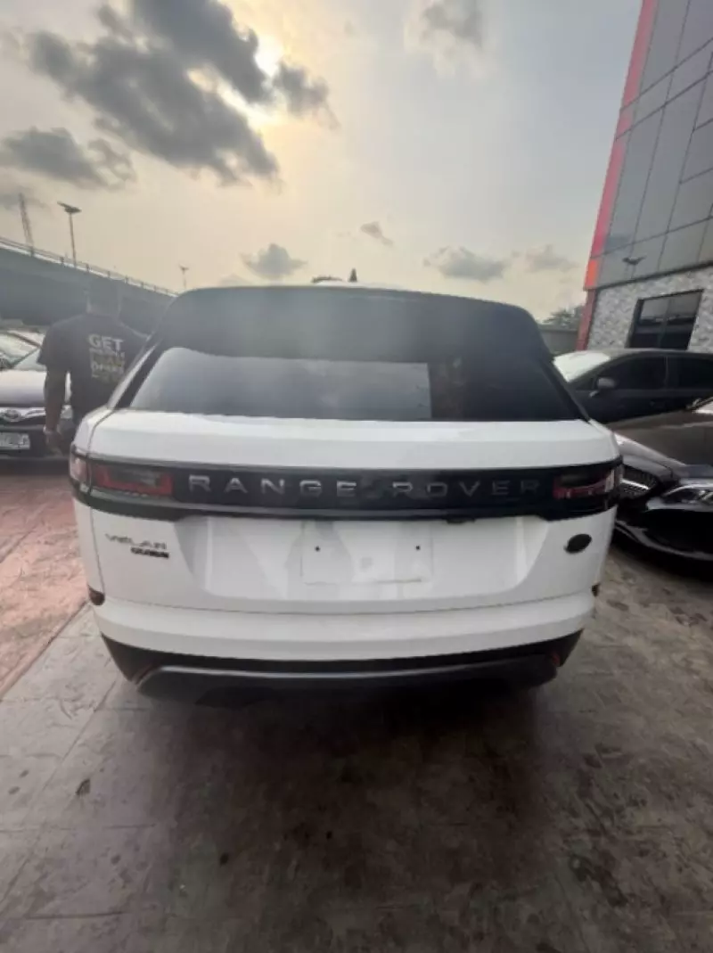 Land Rover Range Rover Velar   - 2019