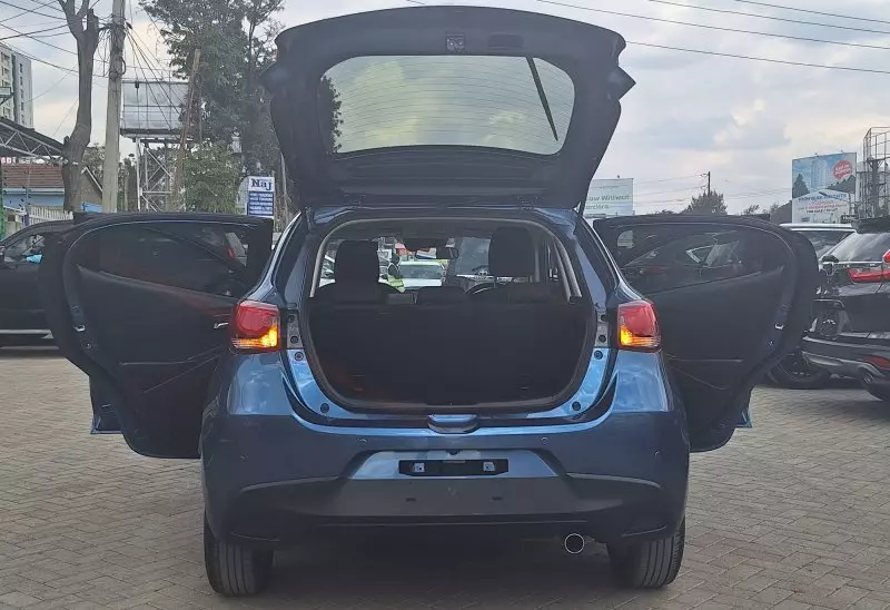 Mazda Demio   - 2018