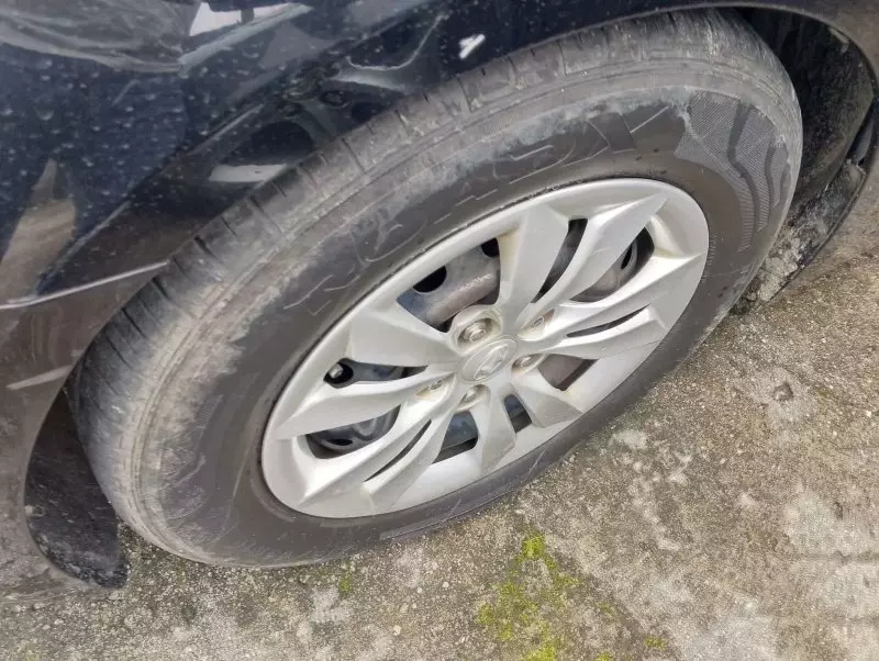 Hyundai Sonata   - 2011