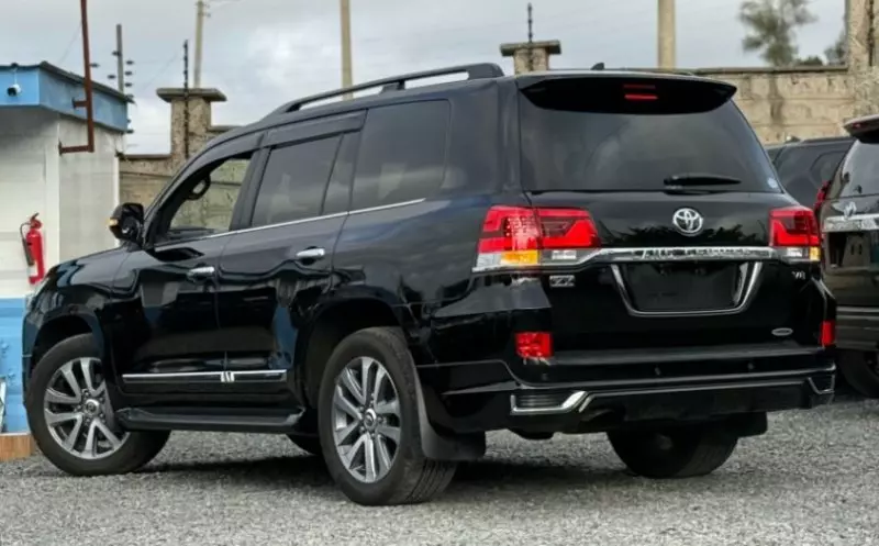 Toyota Landcruiser ZX   - 2018