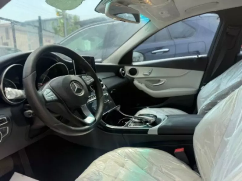 Mercedes-Benz C-Class   - 2015