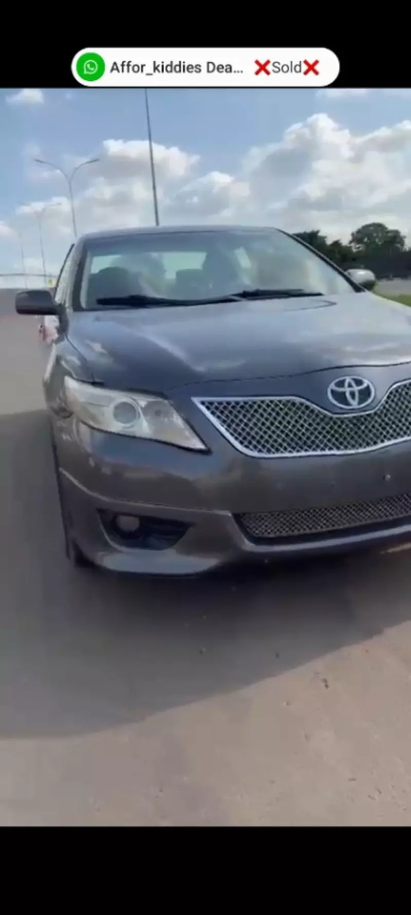 Toyota Camry   - 2009