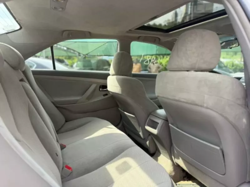 Toyota Camry   - 2008