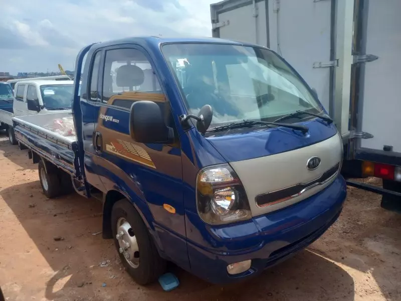 KIA Bongo   - 2012
