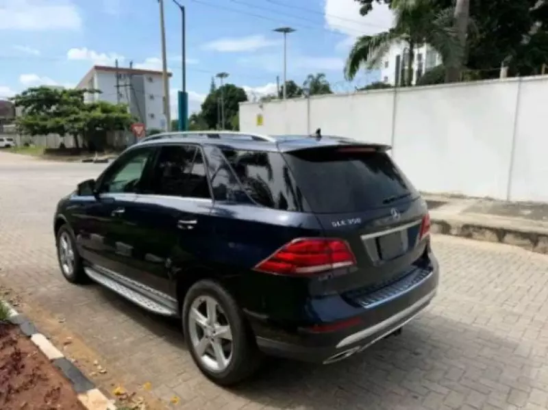 Mercedes-Benz GLE 350   - 2017