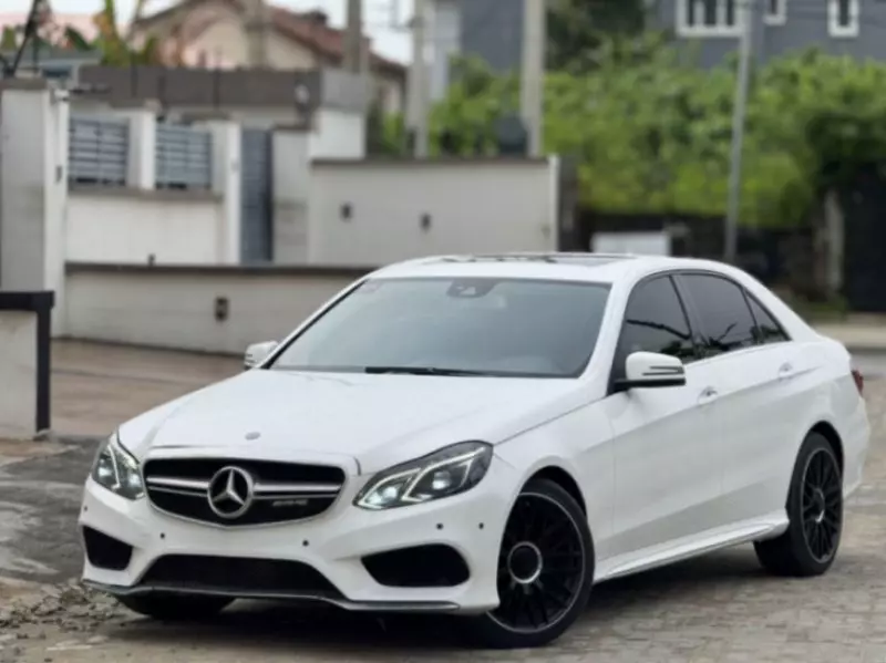 Mercedes-Benz E 350 - 2013