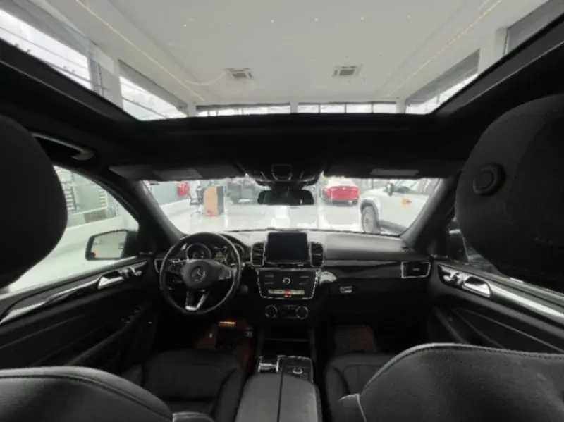 Mercedes-Benz ML 400