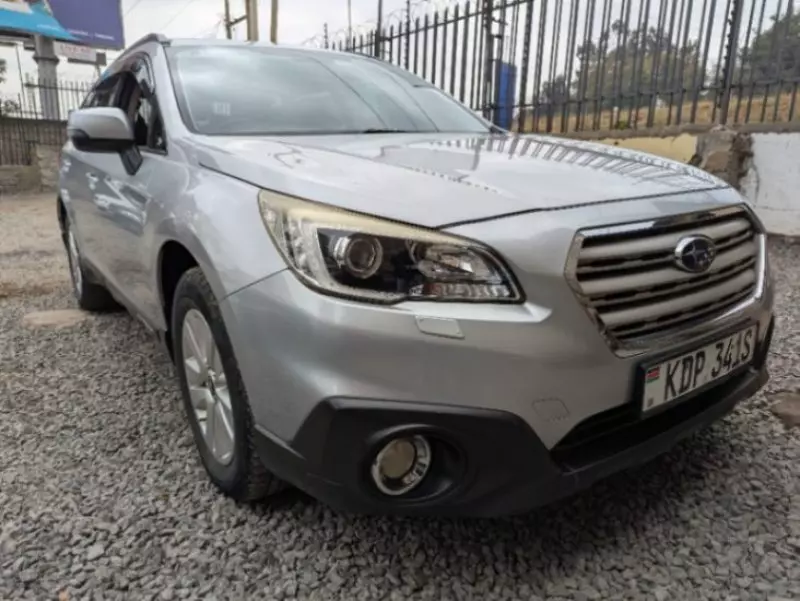 Subaru Outback   - 2015
