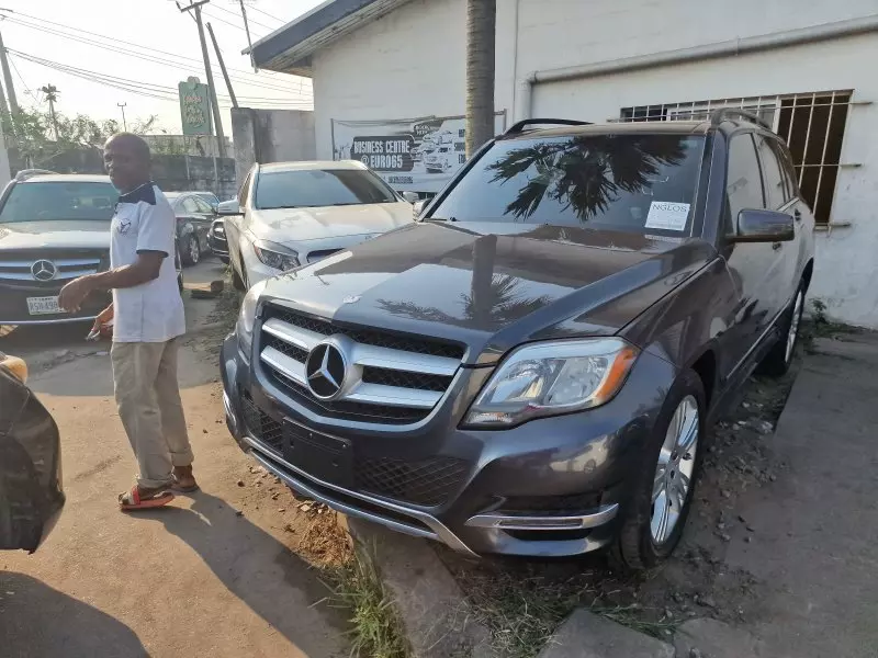 Mercedes-Benz GLK 350   - 2013