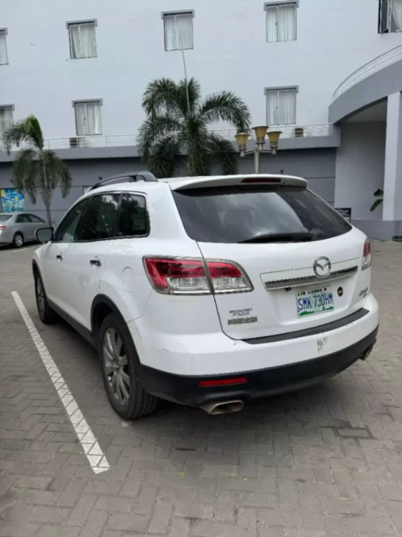 Mazda CX-9   - 2009