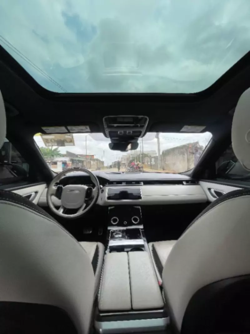 Land Rover Range Rover Velar   - 2018