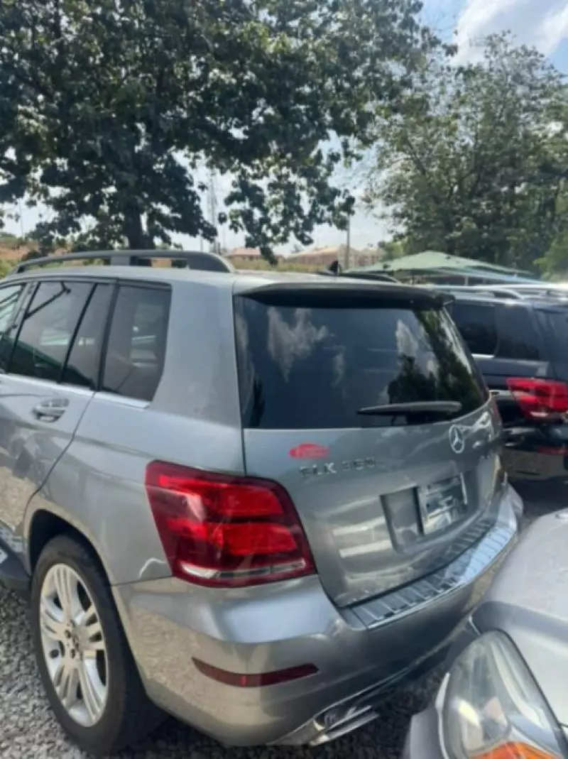 Mercedes-Benz GLK 350   - 2014