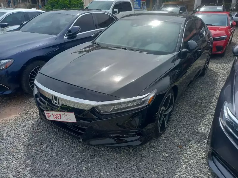 Honda Accord   - 2019