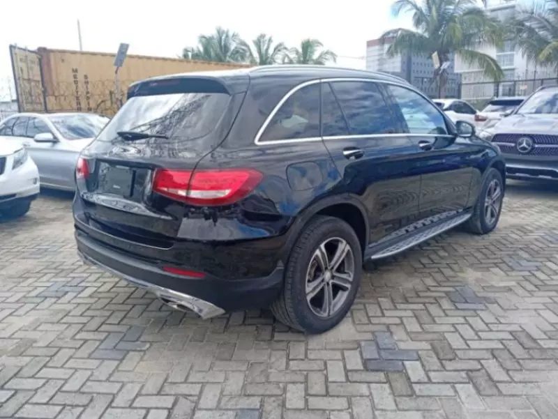 Mercedes-Benz GLC 350   - 2016