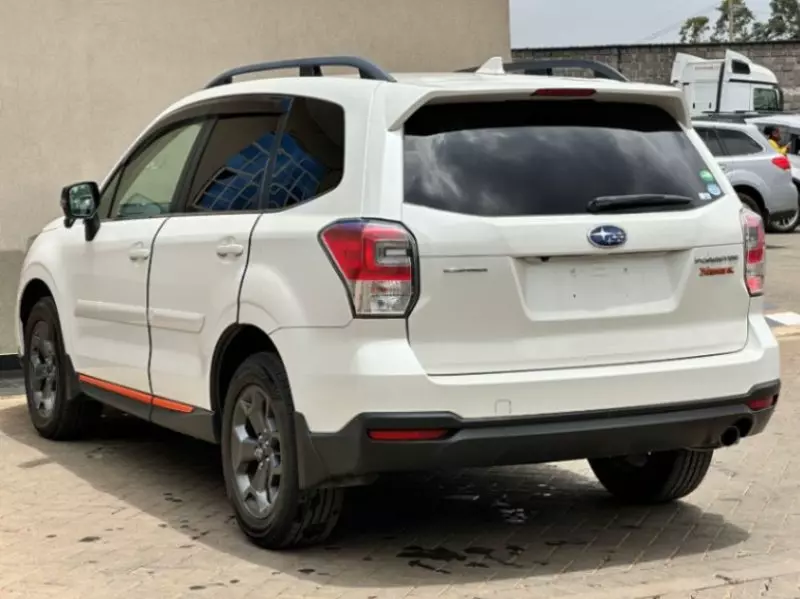 Subaru Forester   - 2018