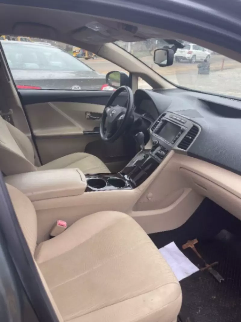 Toyota Venza   - 2010