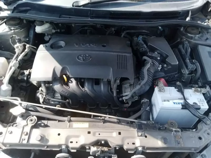 Toyota Fielder    - 2012