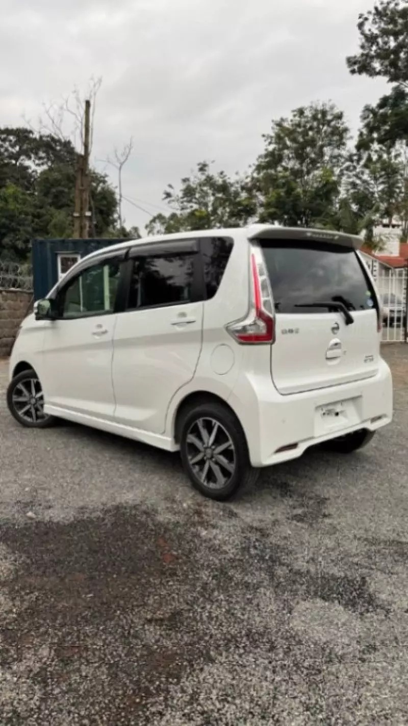 Nissan Dayz   - 2018