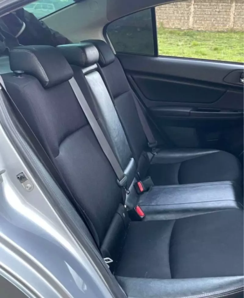 Subaru Impreza   - 2013