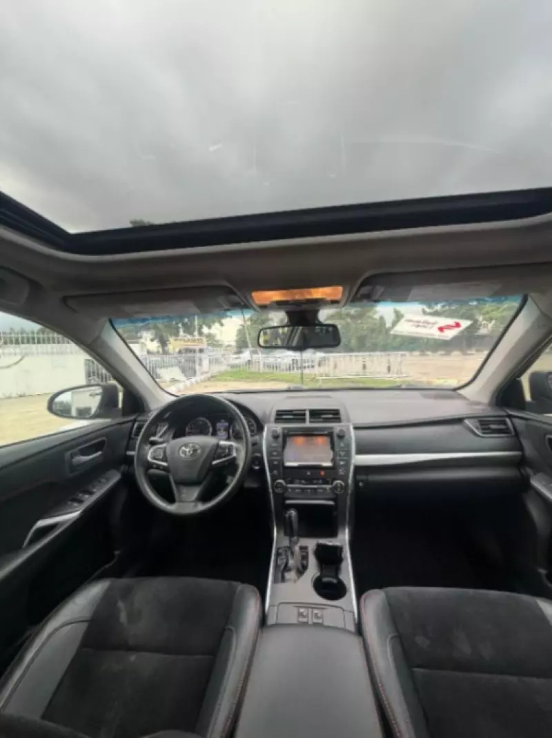 Toyota Camry   - 2015