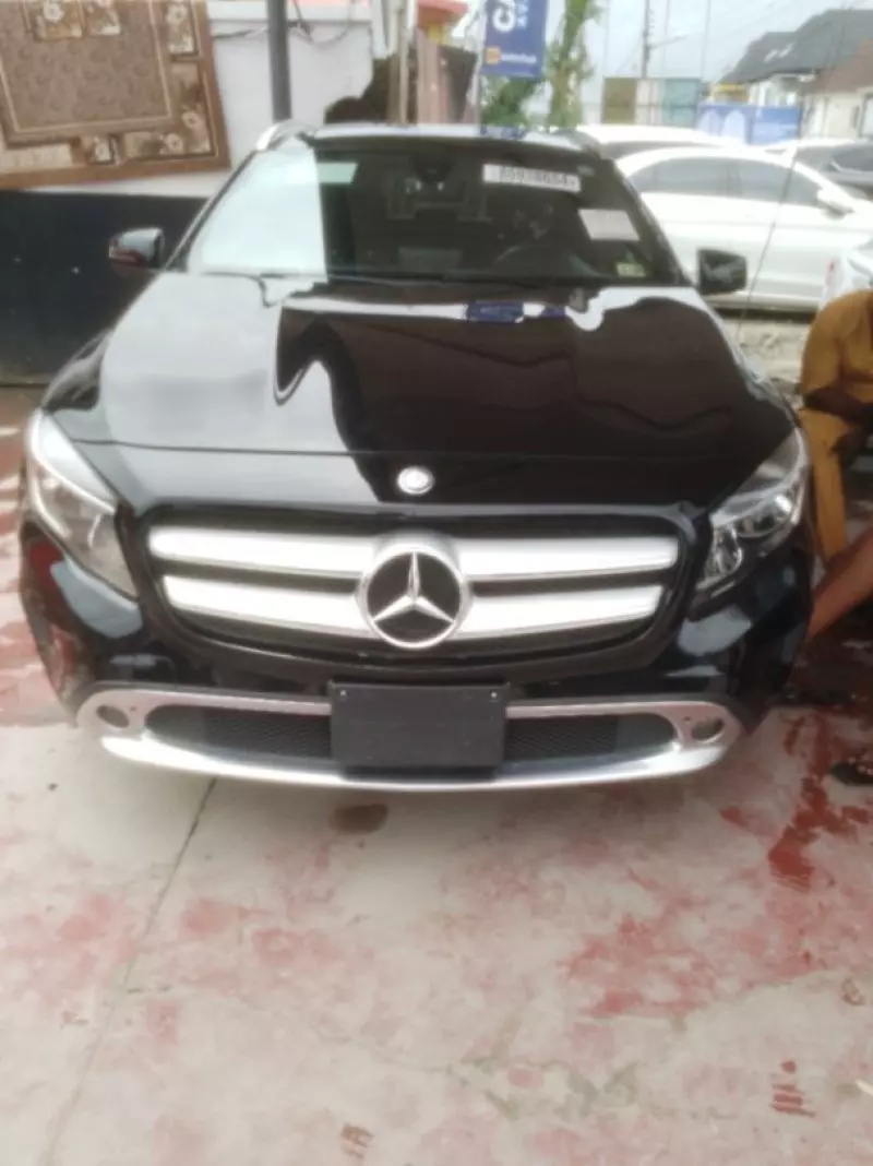 Mercedes-Benz GLA 250   - 2016