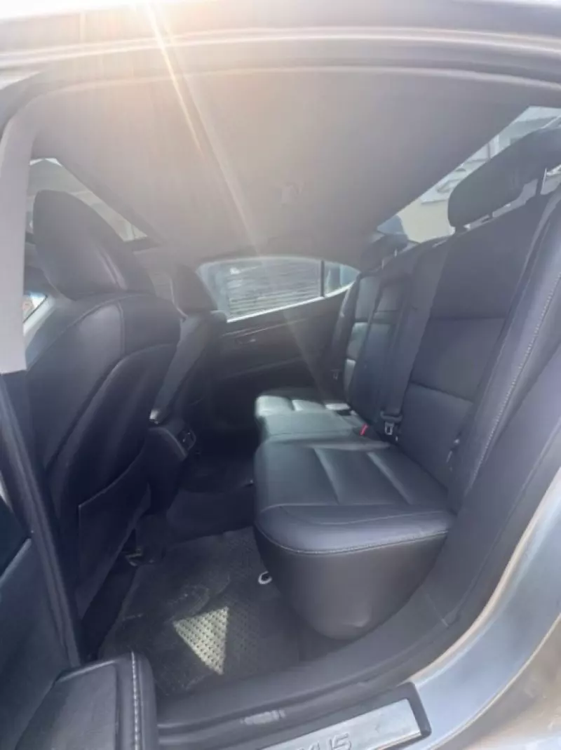 Lexus ES 350   - 2013