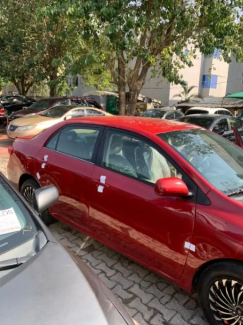 Toyota Corolla   - 2013