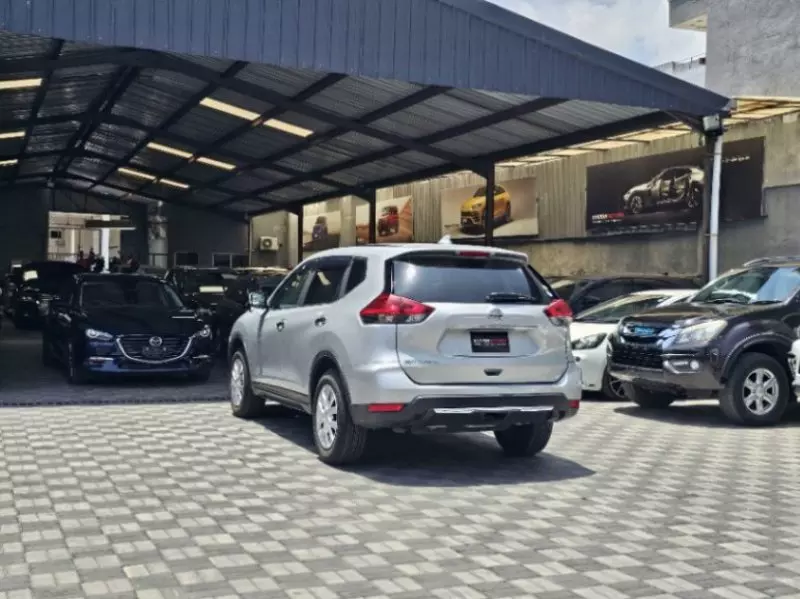 Nissan X-Trail   - 2018