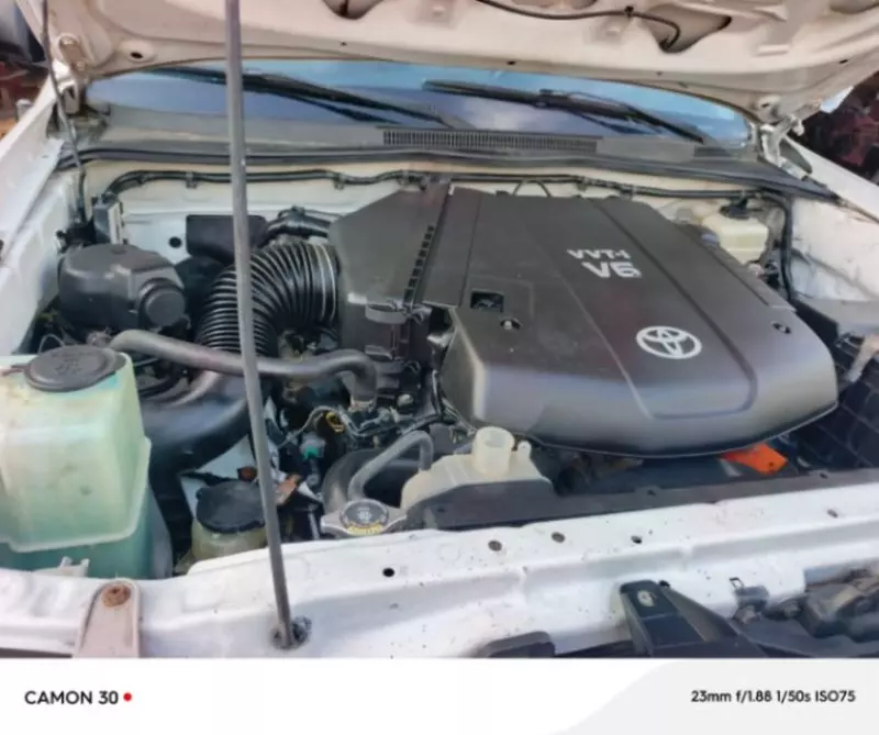 Toyota Tacoma   - 2014