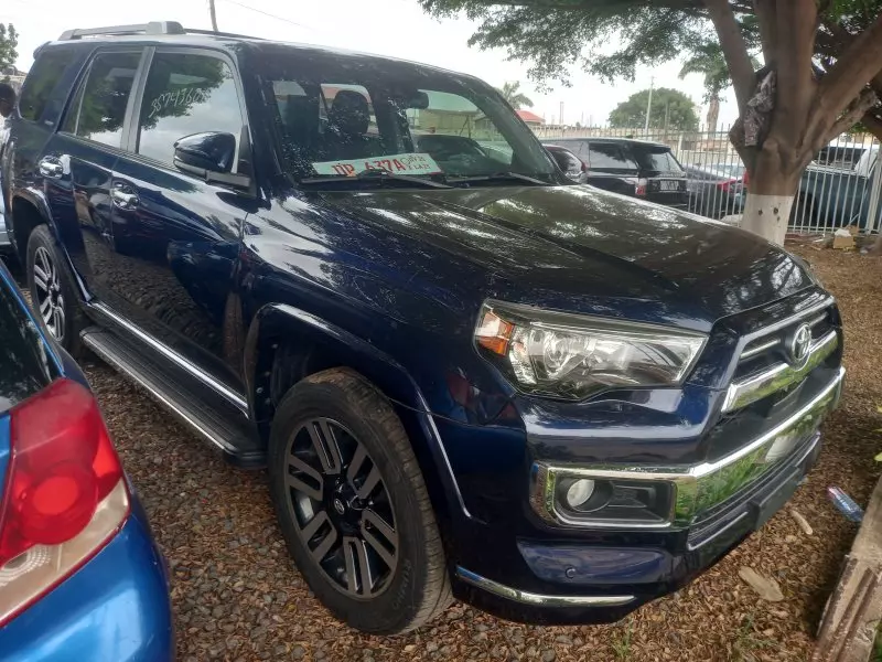 Toyota 4-Runner   - 2020