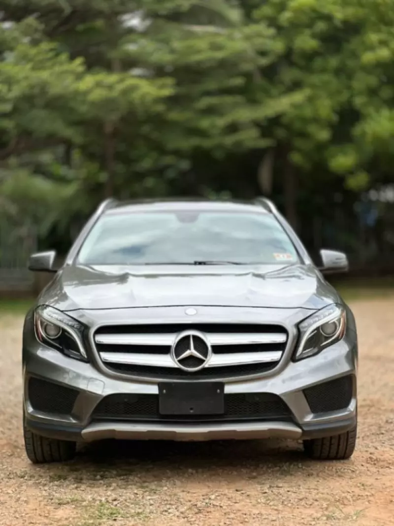 Mercedes-Benz GLA 250   - 2015