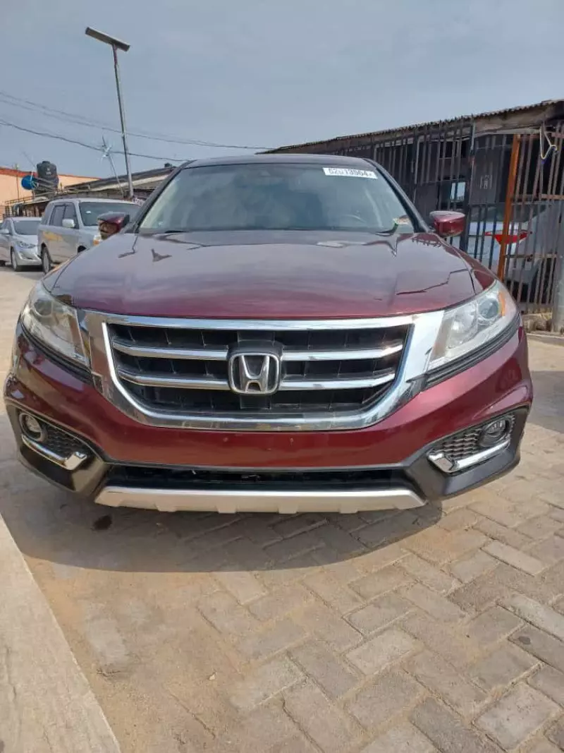 Honda Crosstour   - 2014