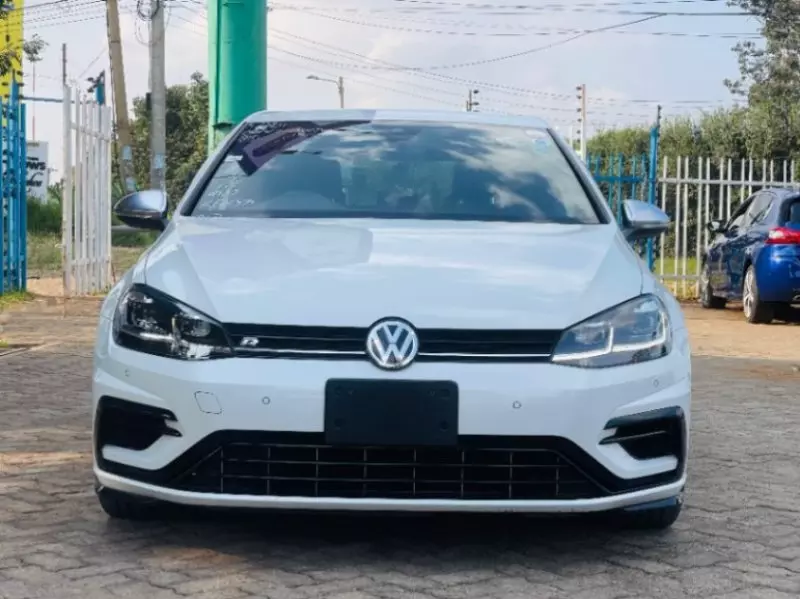 Volkswagen R   - 2018
