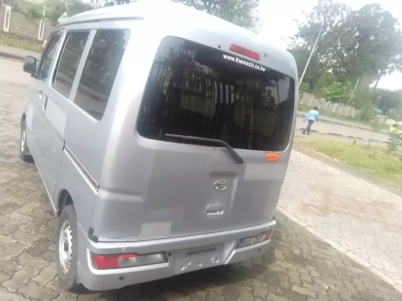 Daihatsu Hijet   - 2018
