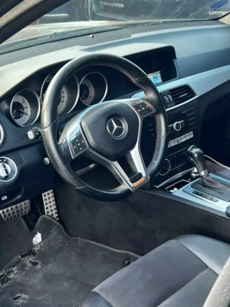 Mercedes-Benz C 300   - 2013