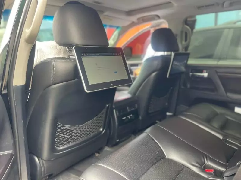 Toyota Land Cruiser   - 2018