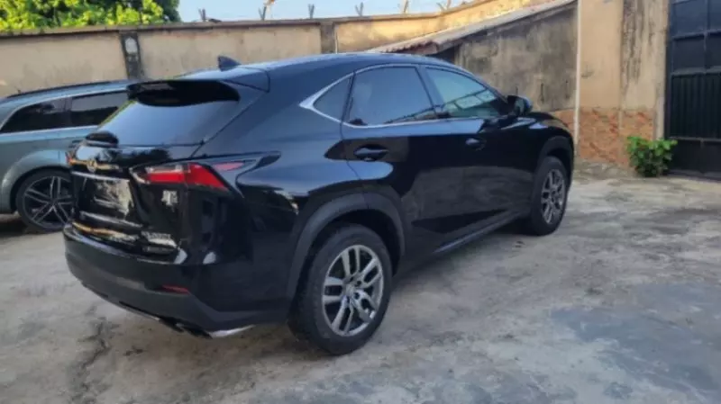 Lexus NX 200T   - 2016