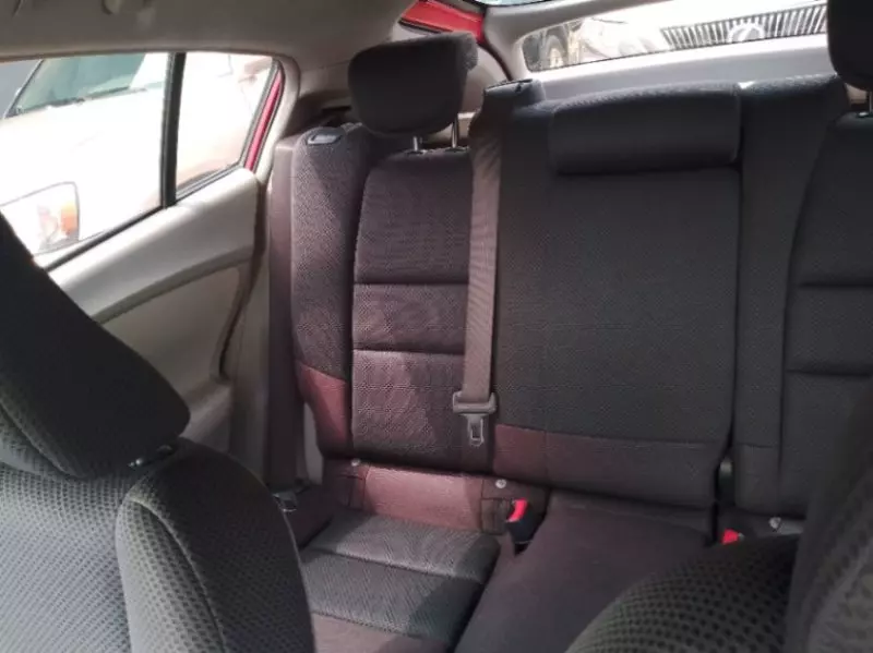 Honda Civic   - 2010